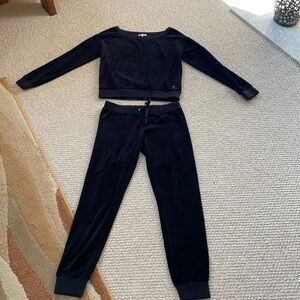 Juicy Black velvet set